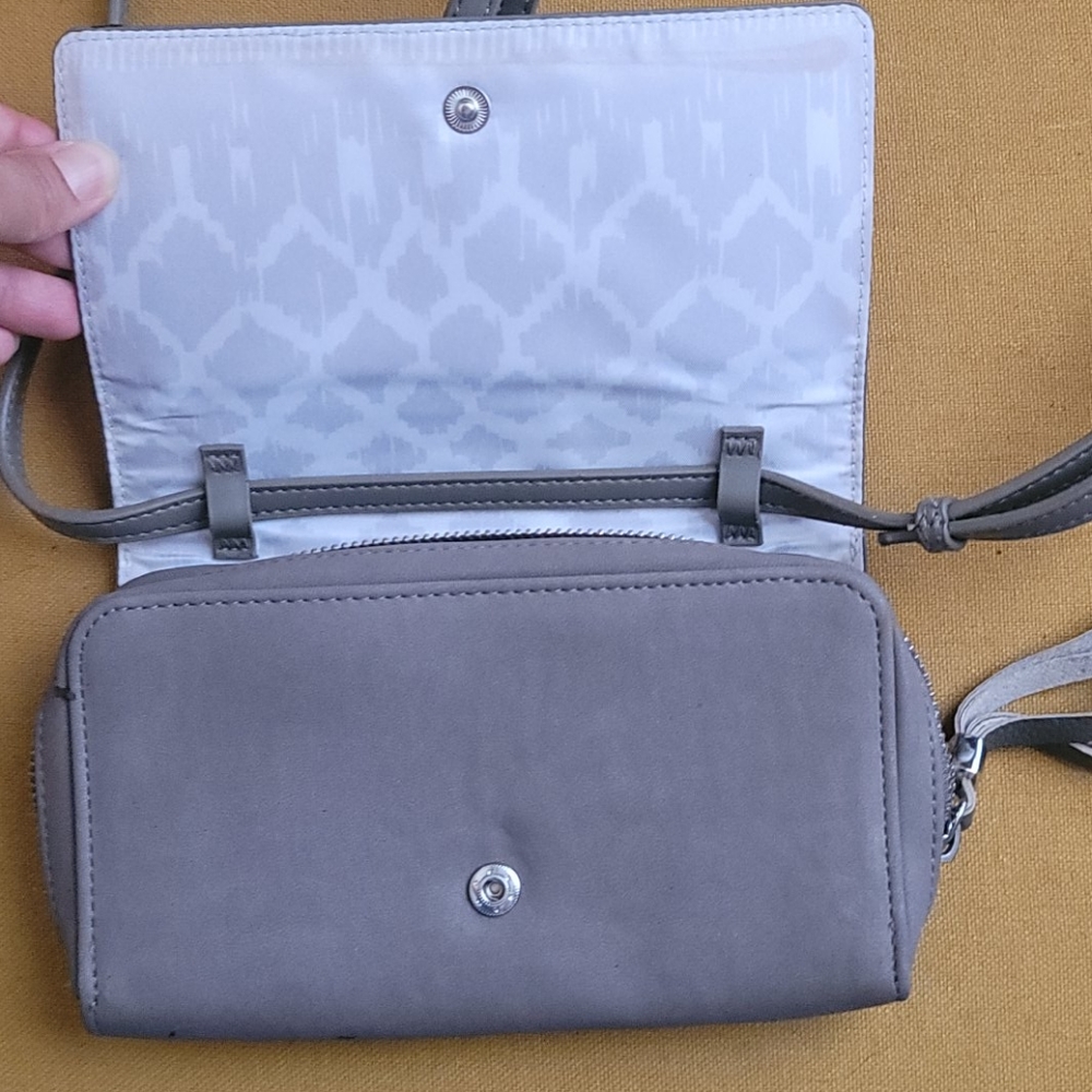Wallet - Picture 2 of 4